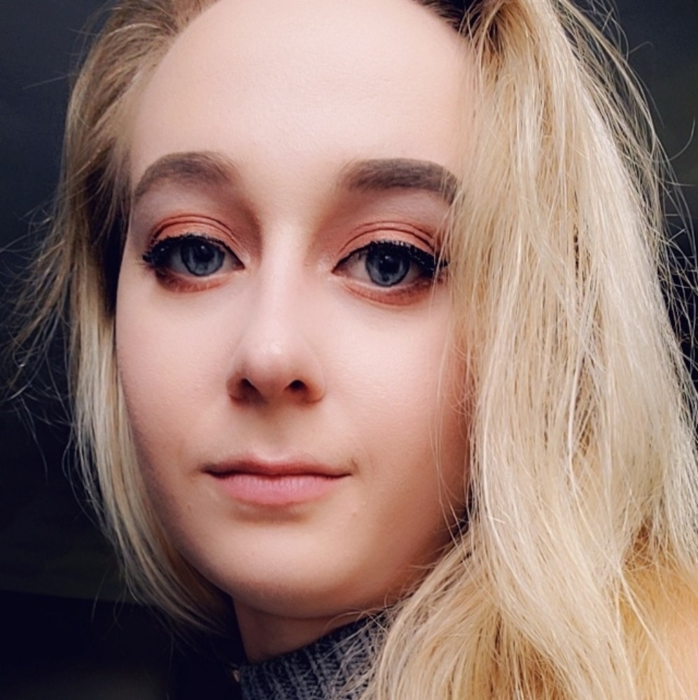 Meet your Posher, Zoe